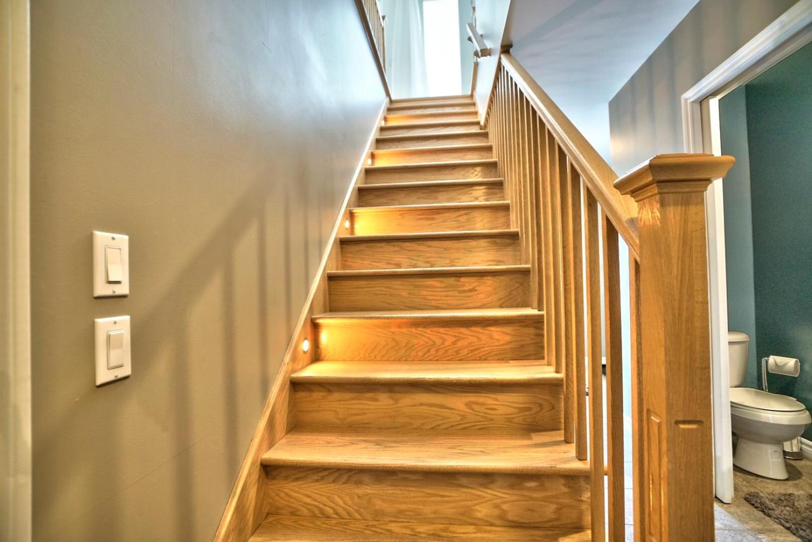 Dynamite 2-Bedroom House, Garage, Sleeps 6 Sherbrooke Exterior foto