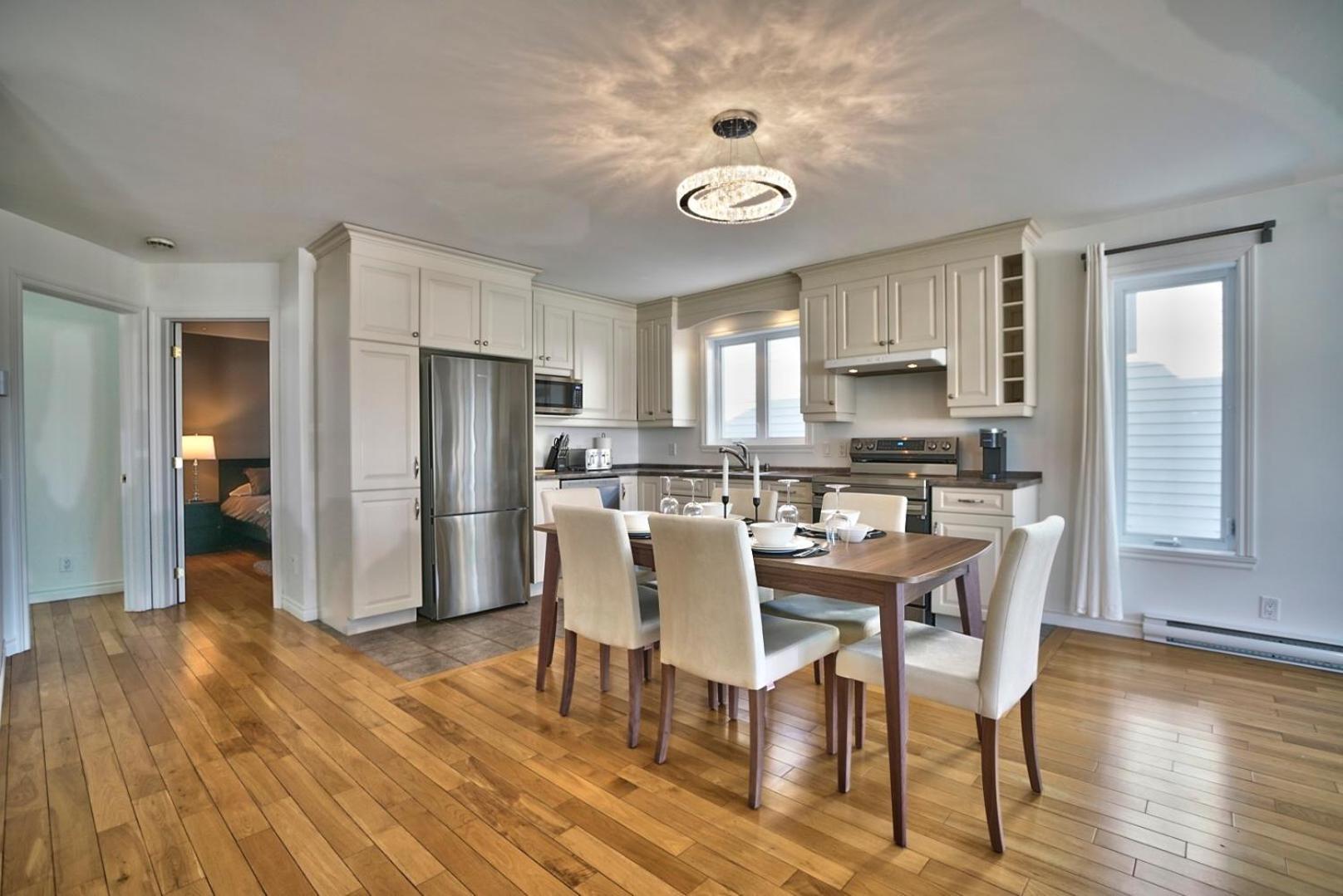 Dynamite 2-Bedroom House, Garage, Sleeps 6 Sherbrooke Exterior foto