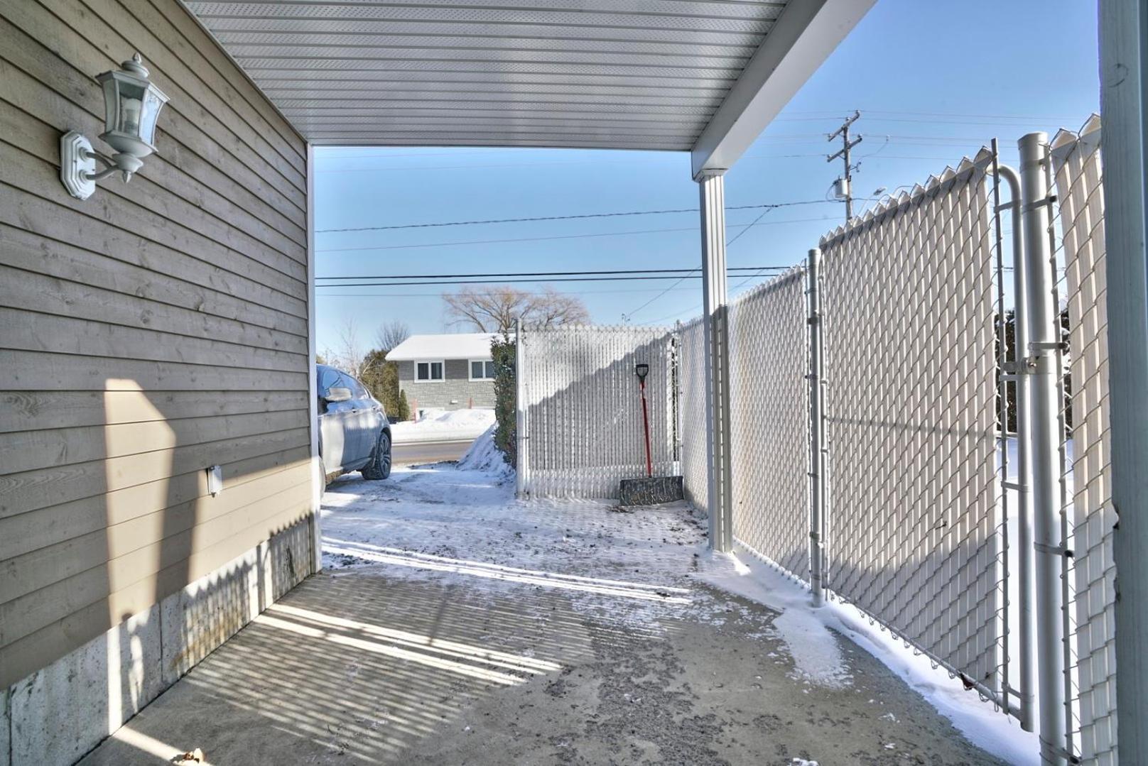 Dynamite 2-Bedroom House, Garage, Sleeps 6 Sherbrooke Exterior foto
